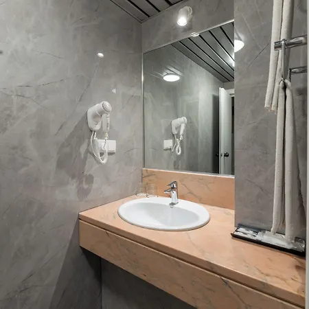 3k Barcelona 4* Lisboa