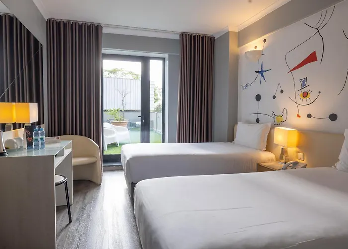 3k Barcelona Hotel 4*